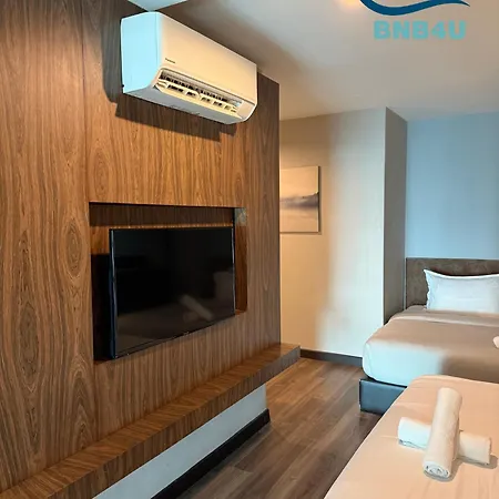 Duplex Seaview Comfort Stay In City By Iz George Town Exterior photo