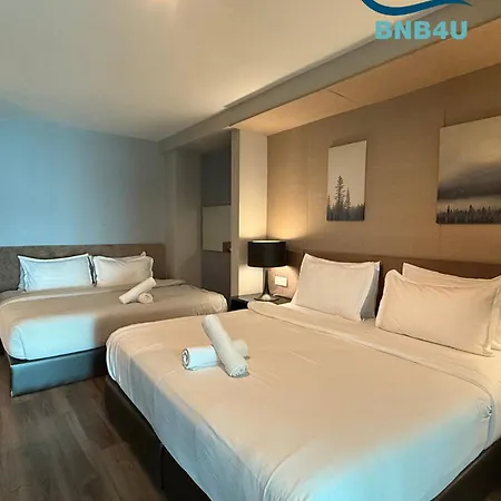 Duplex Seaview Comfort Stay In City By Iz George Town Exterior photo
